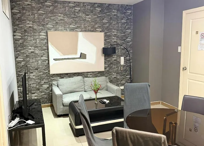 旅馆 The Gramercy Residences - 2 Bedroom With Balcony *