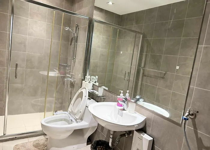The Gramercy Residences - 2 Bedroom With Balcony 旅馆 马尼拉